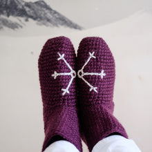 Load image into Gallery viewer, Slipper Socks With Snowflake Design-Slipper Socks-EKA