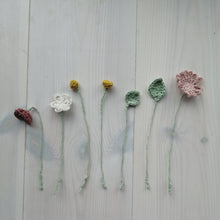 Load image into Gallery viewer, DIY Kit - Summer Flower Posy-Patterns-EKA