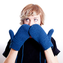 Load image into Gallery viewer, Mittens On A String - Organic Cotton-EKA