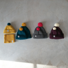 Load image into Gallery viewer, Mini Cowl Scarf With Bobble Hat Set-Hats-EKA