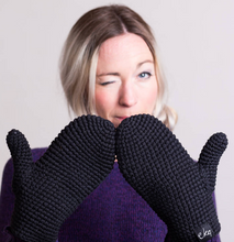 Load image into Gallery viewer, Mittens On A String - Organic Cotton-EKA