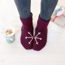 Load image into Gallery viewer, Slipper Socks With Snowflake Design-Slipper Socks-EKA