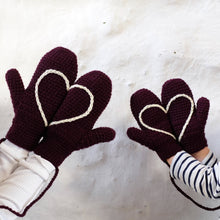 Load image into Gallery viewer, Hidden Heart Mittens - All Sizes-Mittens-EKA