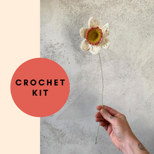 Load image into Gallery viewer, Daffodil Flower Crochet Kit-Interior Gifts-EKA
