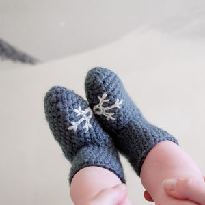 Slipper Socks With Snowflake Design-Slipper Socks-EKA