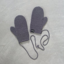 Load image into Gallery viewer, Mittens On A String - Organic Cotton-EKA
