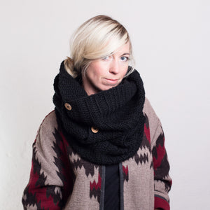 Chunky Infinity Scarf With Buttons-Scarves-EKA