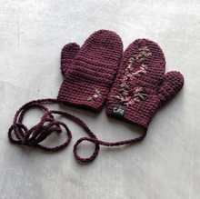 Load image into Gallery viewer, EKA X Ovobloom Colab Mittens-Mittens-EKA
