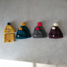 Load image into Gallery viewer, Mini Cowl Scarf With Bobble Hat Set-Hats-EKA
