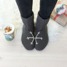 Load image into Gallery viewer, Slipper Socks With Snowflake Design-Slipper Socks-EKA
