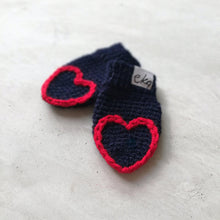 Load image into Gallery viewer, Heart Tipped Mittens For Baby And Child-Mittens-EKA
