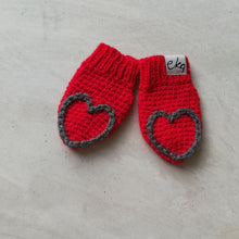 Load image into Gallery viewer, New Born Baby Heart Mittens-Mittens-EKA
