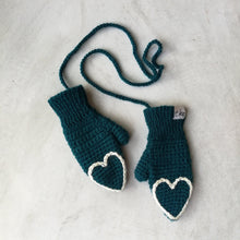 Load image into Gallery viewer, Heart Tipped Mittens For Baby And Child-Mittens-EKA
